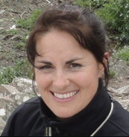 Dr Cat Barlow